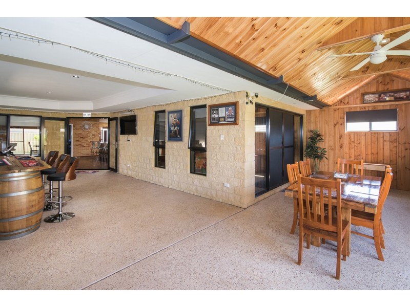 3 Provincia Parade, Yalyalup WA 6280