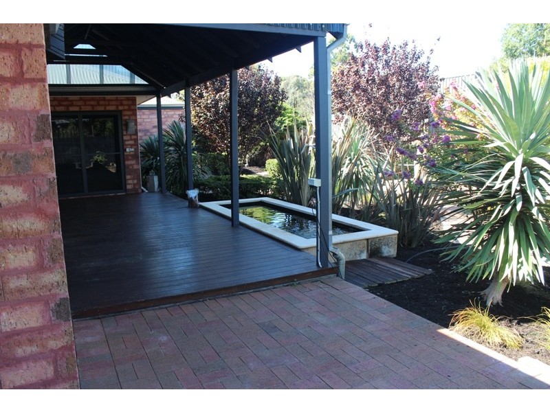 28 Kalgaritch Avenue, West Busselton WA 6280