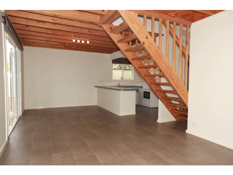 4 Prowse Way, Dunsborough WA 6281