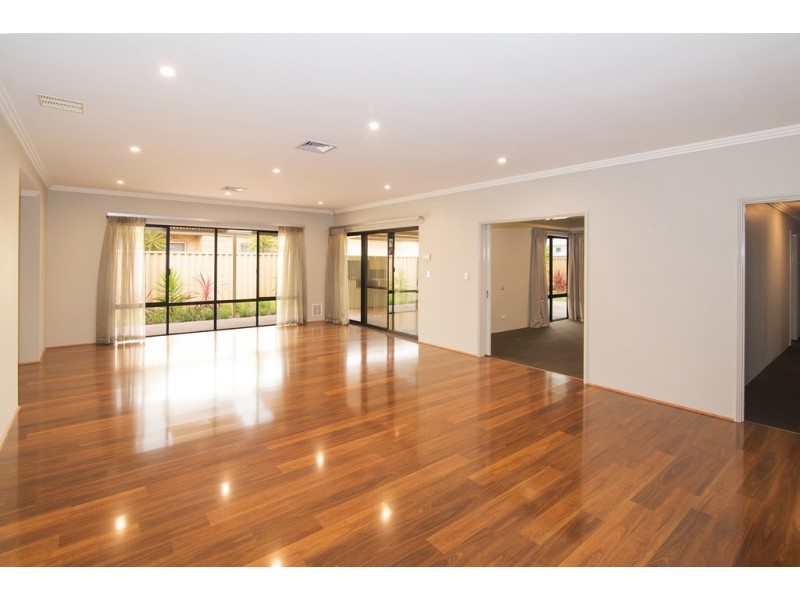 44 Almond Parkway, Yalyalup WA 6280