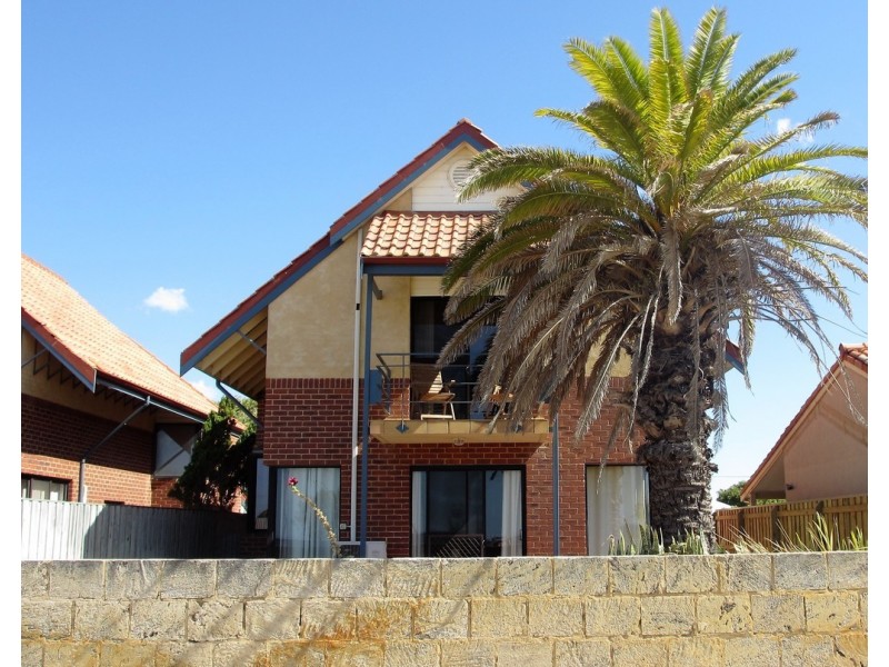 2/12 Gale Street, Busselton WA 6280