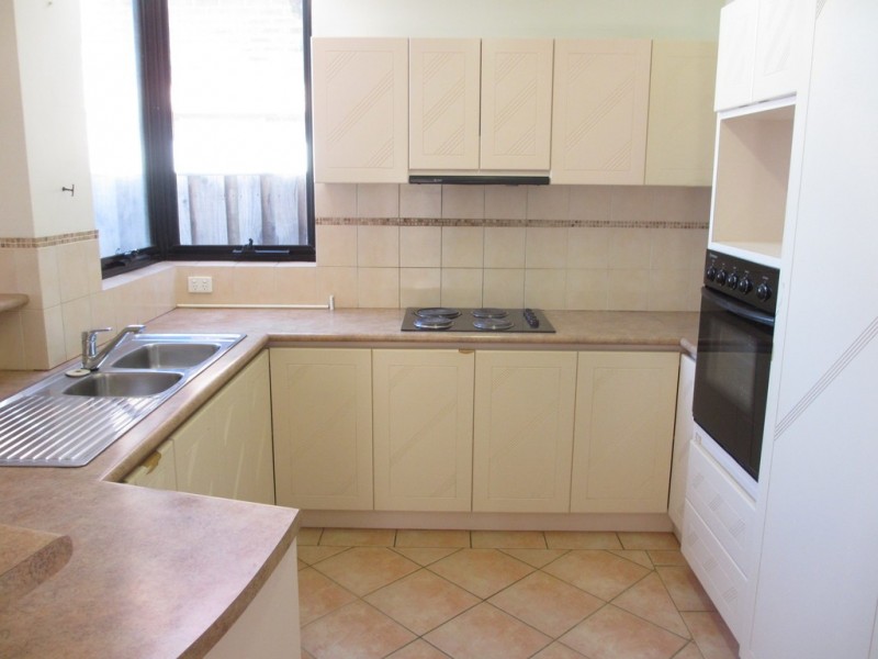 2/12 Gale Street, Busselton WA 6280