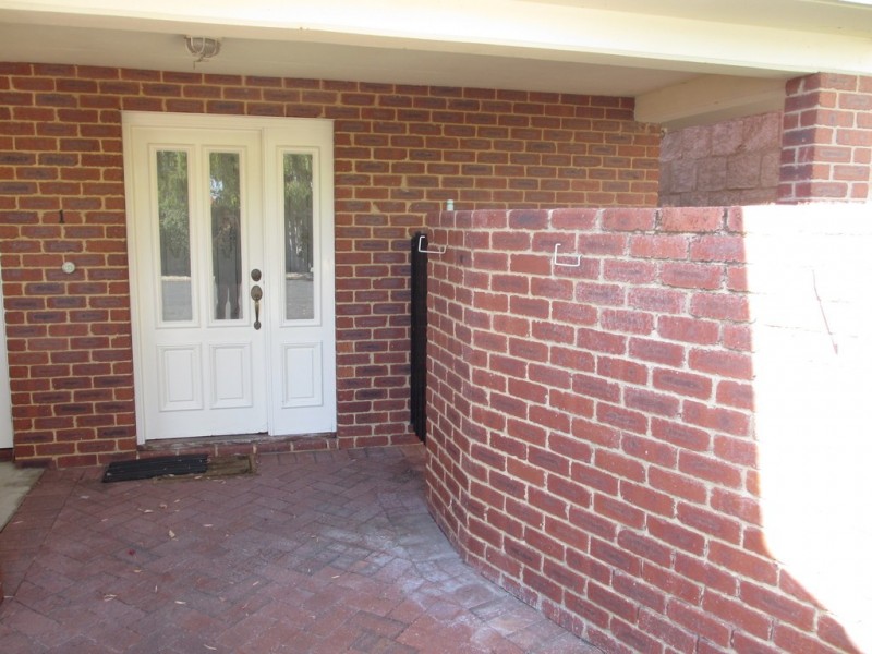 2/12 Gale Street, Busselton WA 6280