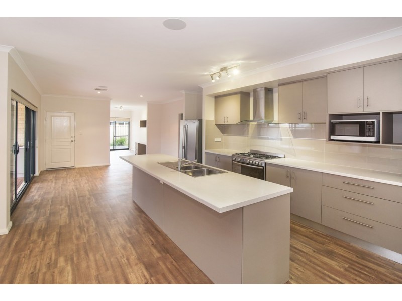 8 Avignon Vista, Yalyalup WA 6280