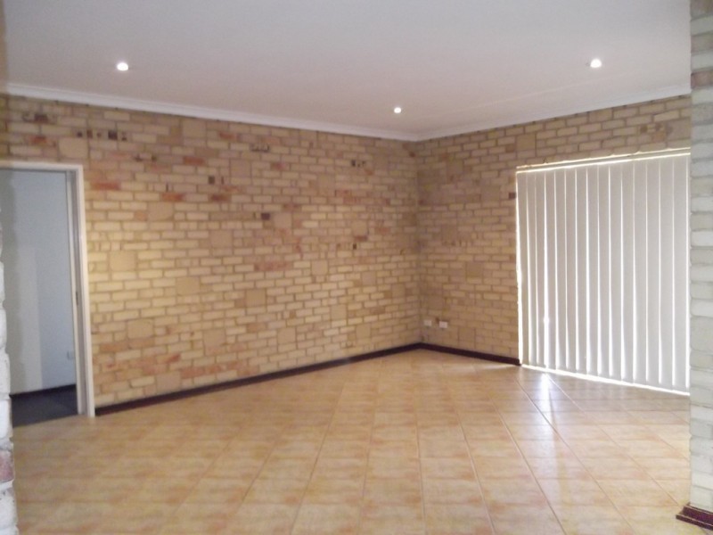 25 Kilchatten Crescent, West Busselton WA 6280