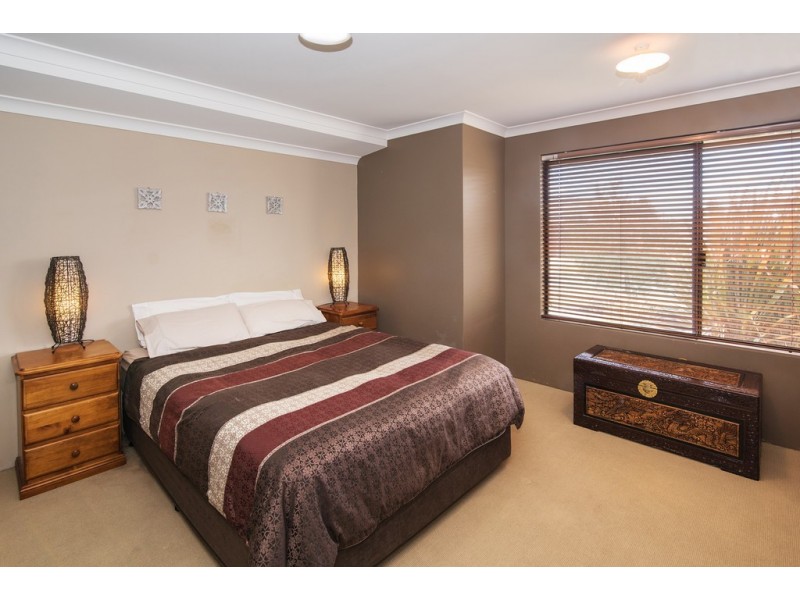 11 Mistral Bend, Yalyalup WA 6280