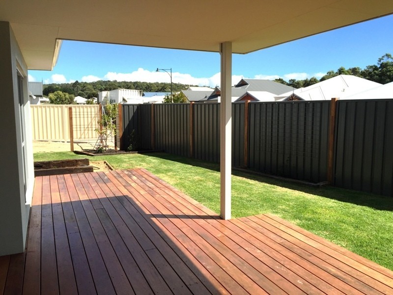 17 Monclair Circuit, Dunsborough WA 6281