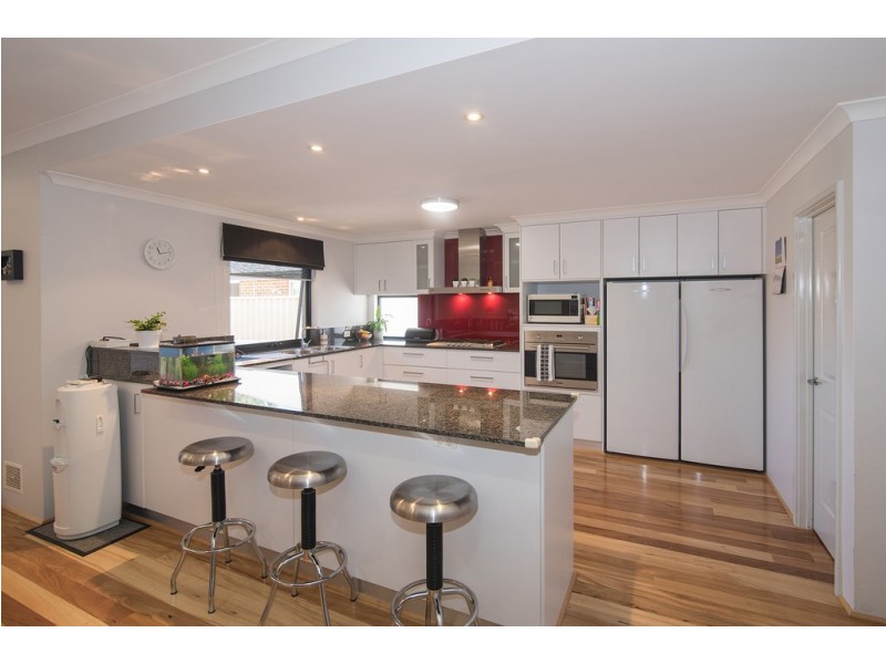 86 Hawker Approach, Yalyalup WA 6280