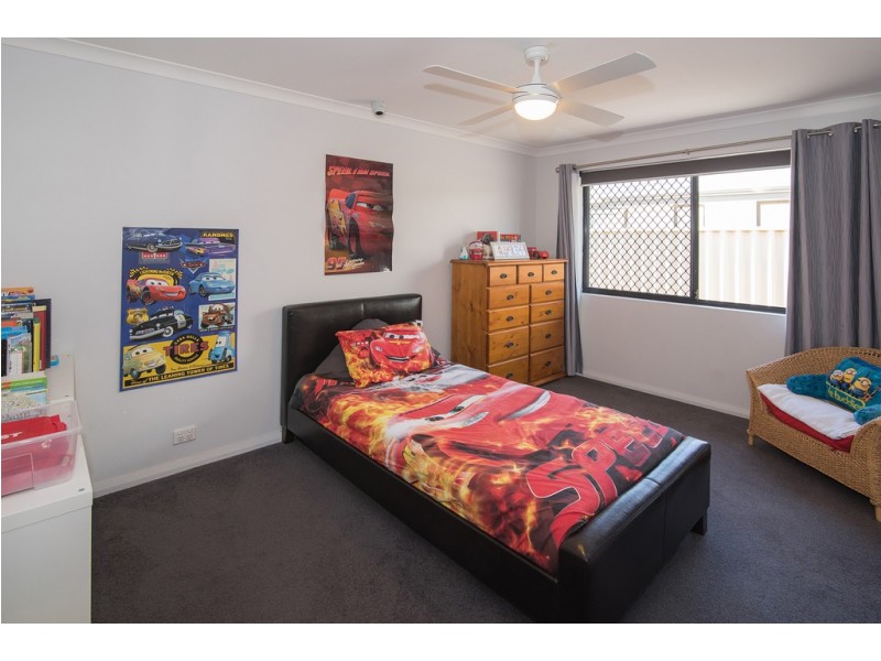 86 Hawker Approach, Yalyalup WA 6280