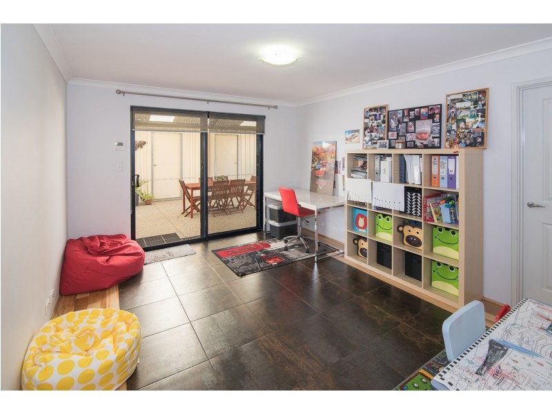 86 Hawker Approach, Yalyalup WA 6280