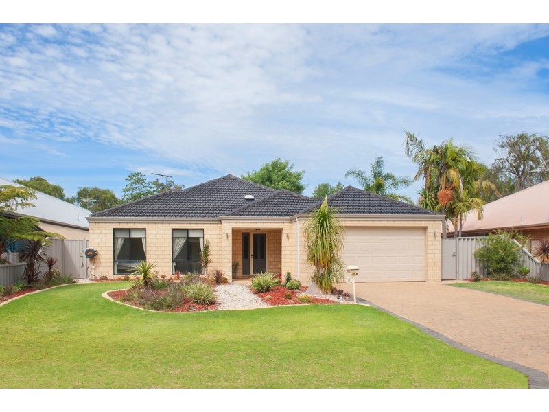 14 Canterbury Place, West Busselton WA 6280