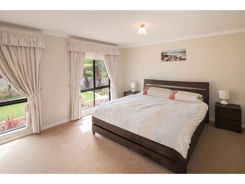 14 Canterbury Place, West Busselton WA 6280