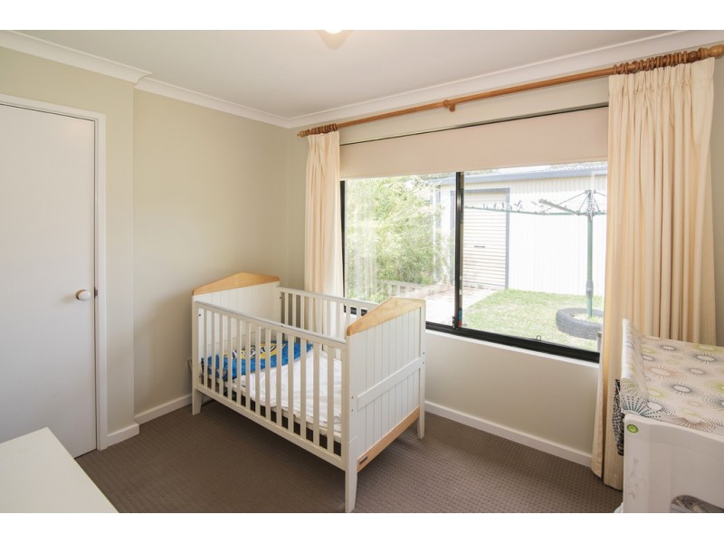 14 Canterbury Place, West Busselton WA 6280