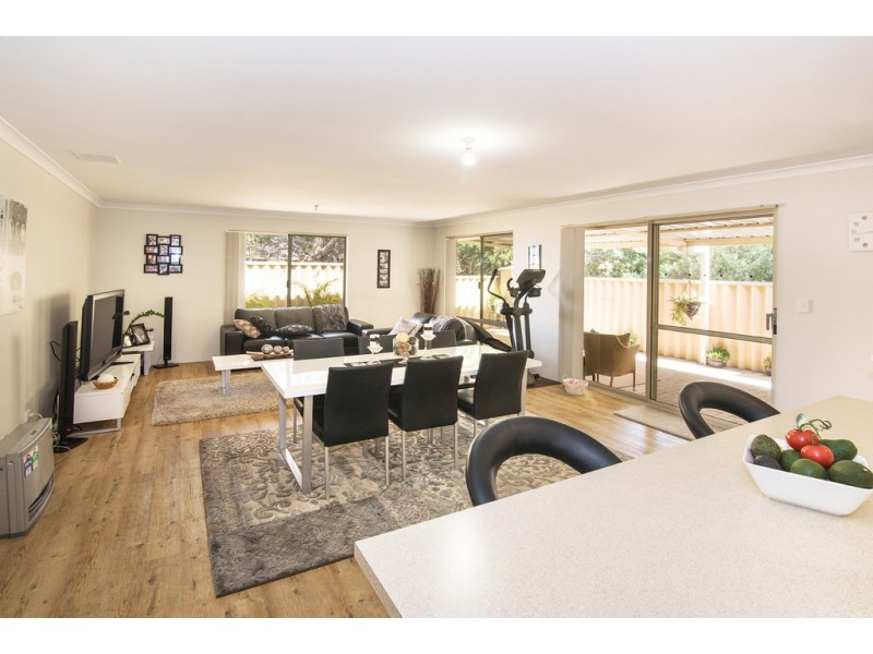 27 Crouchley Court, Broadwater WA 6280