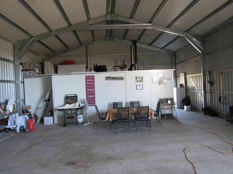 72 Everwood Glade, Ambergate WA 6280