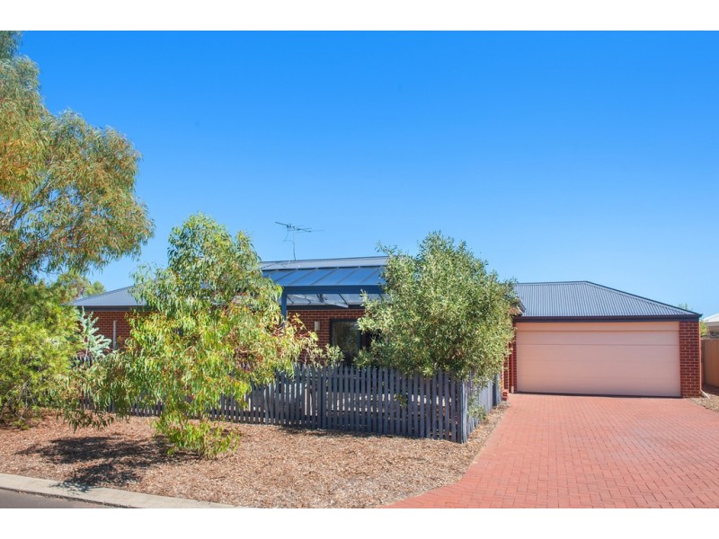 19 Stockyard Lane, Geographe WA 6280