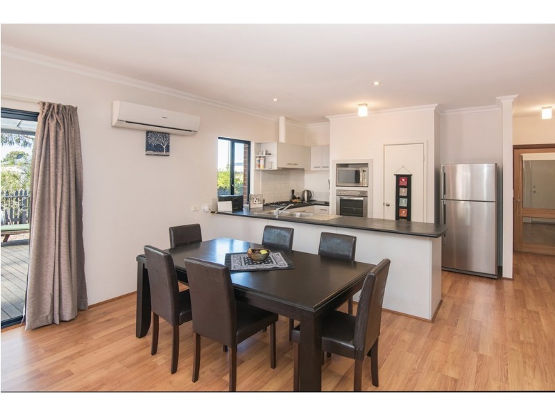 19 Stockyard Lane, Geographe WA 6280