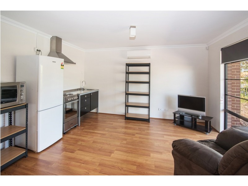 19 Stockyard Lane, Geographe WA 6280