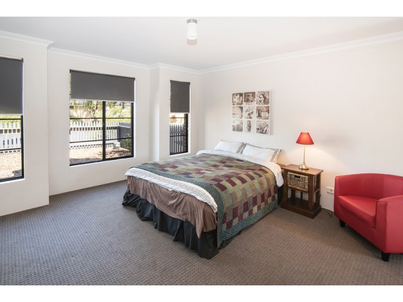 19 Stockyard Lane, Geographe WA 6280