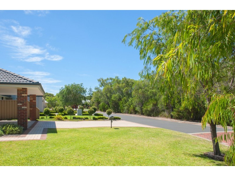 8 Koel Way, Broadwater WA 6280
