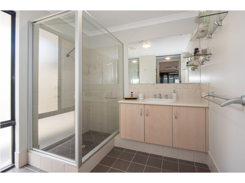 13 Kooljak Road, Broadwater WA 6280