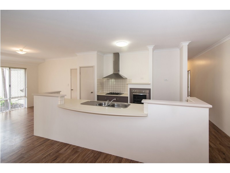 8 Lincoln Street, Abbey WA 6280