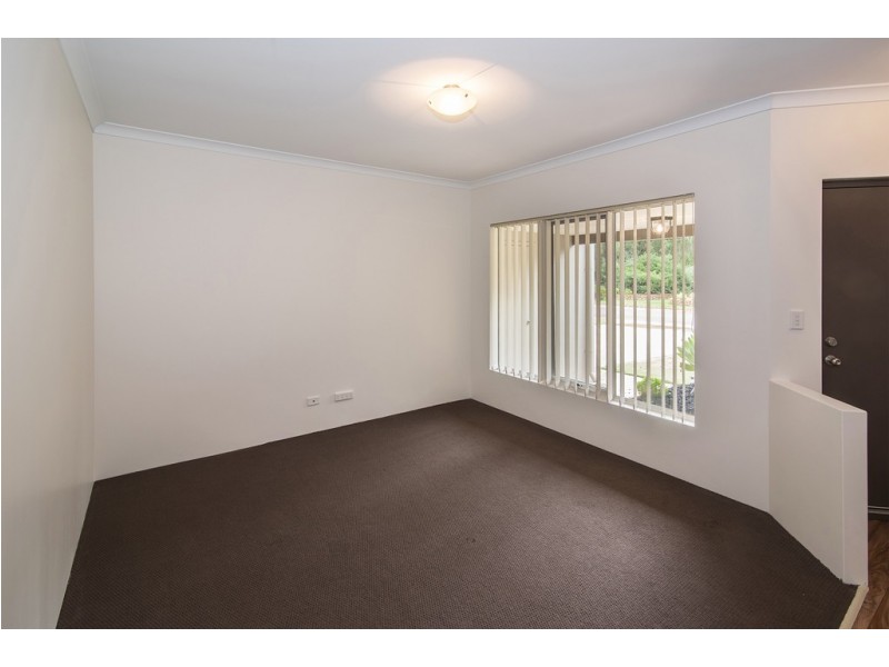 8 Lincoln Street, Abbey WA 6280