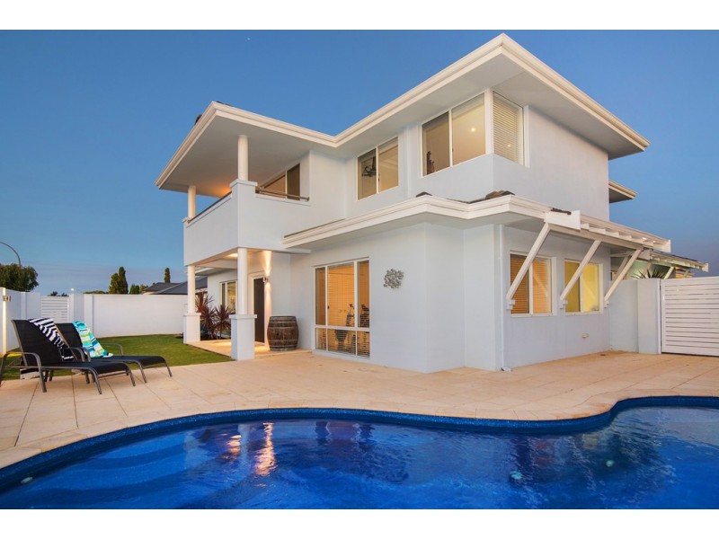 2 Casuarina Drive, Geographe WA 6280