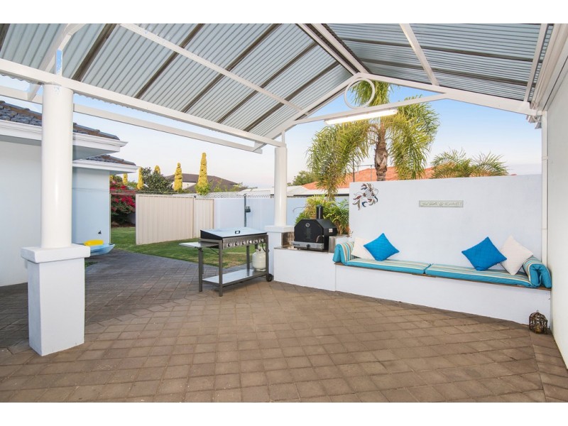 2 Casuarina Drive, Geographe WA 6280