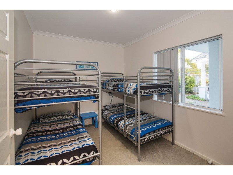 2 Casuarina Drive, Geographe WA 6280