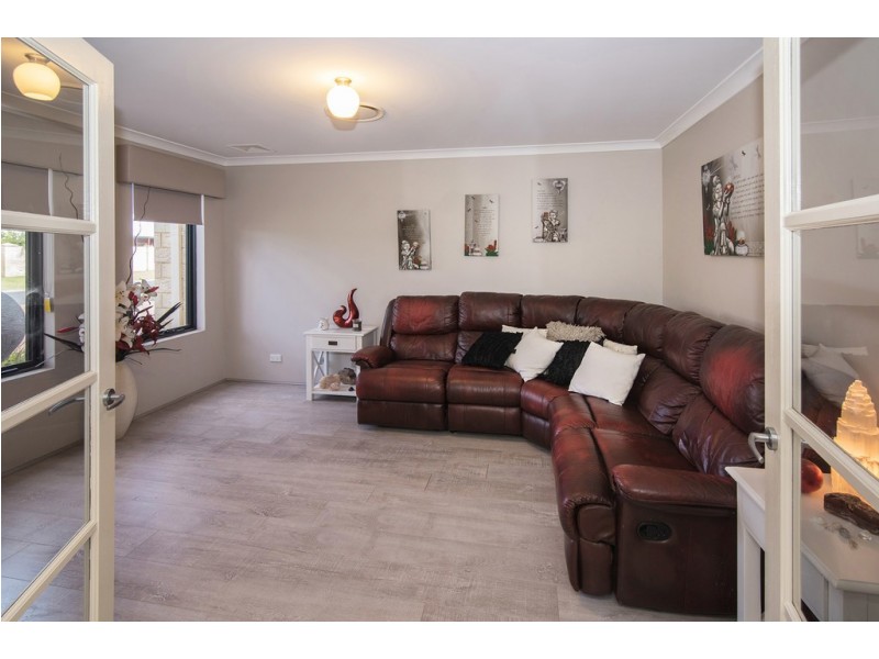 18 Haifordshire Loop, West Busselton WA 6280