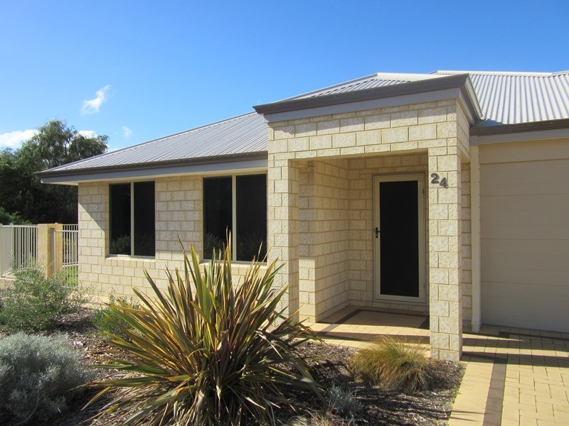 24 Clematis Way, Broadwater WA 6280