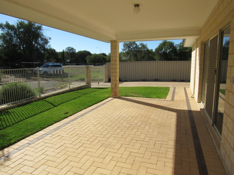 24 Clematis Way, Broadwater WA 6280