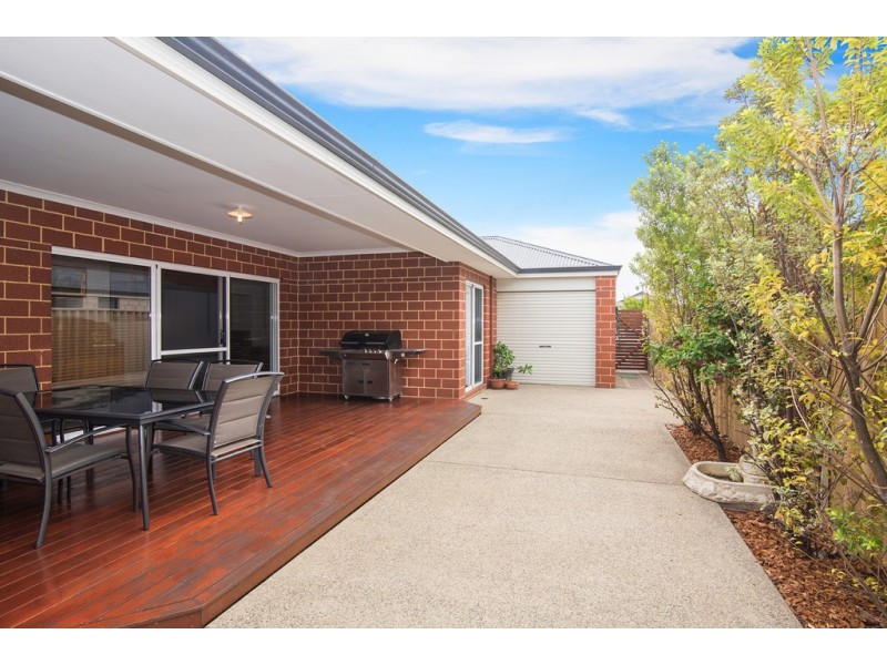 122 Aurelian Avenue, Yalyalup WA 6280