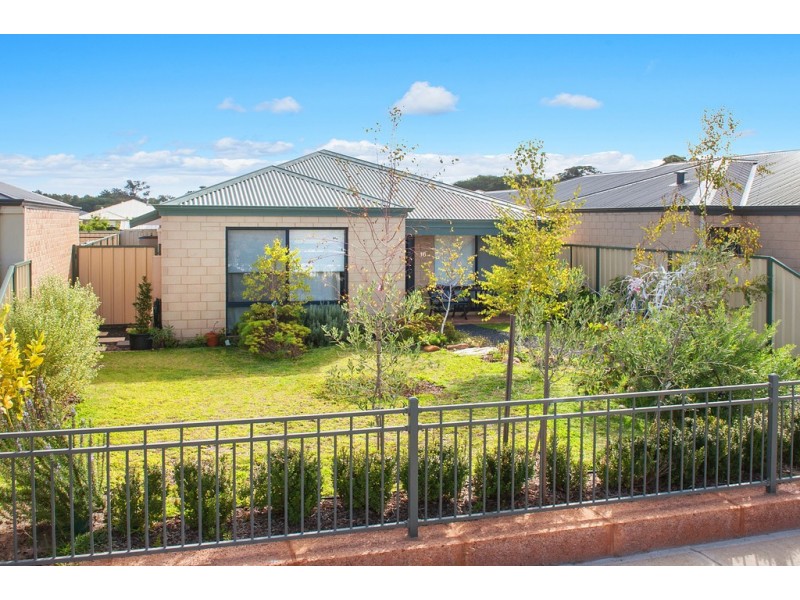 16 Alice Street, Yalyalup WA 6280
