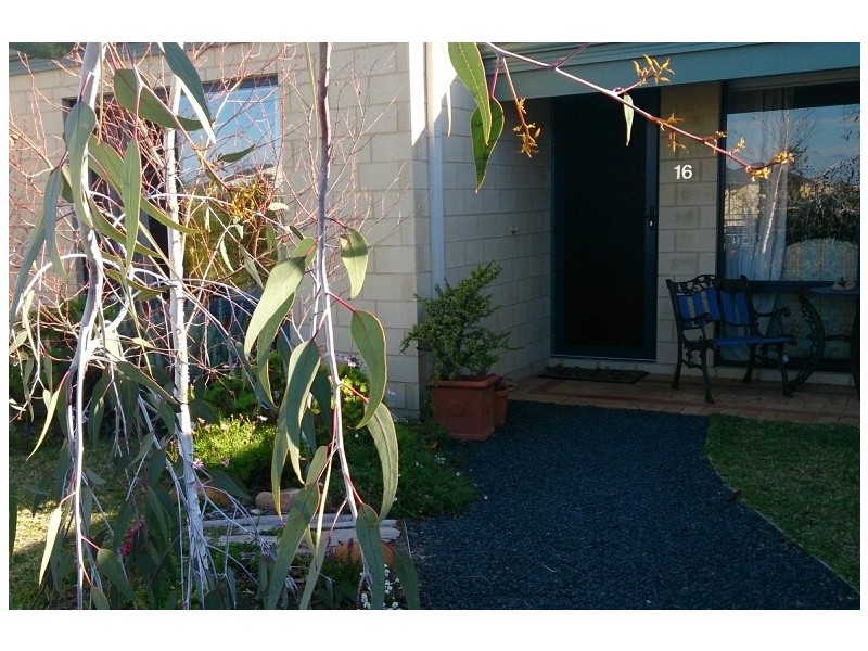 16 Alice Street, Yalyalup WA 6280