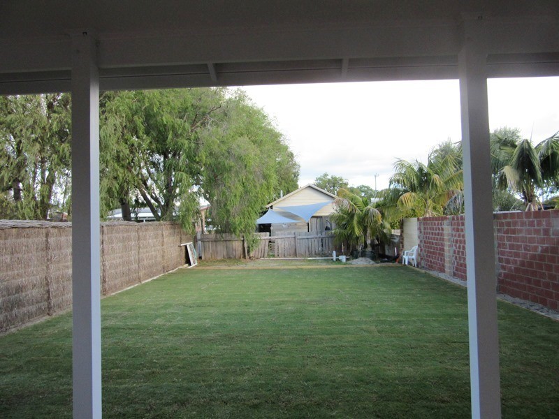 10B Derek Street, West Busselton WA 6280