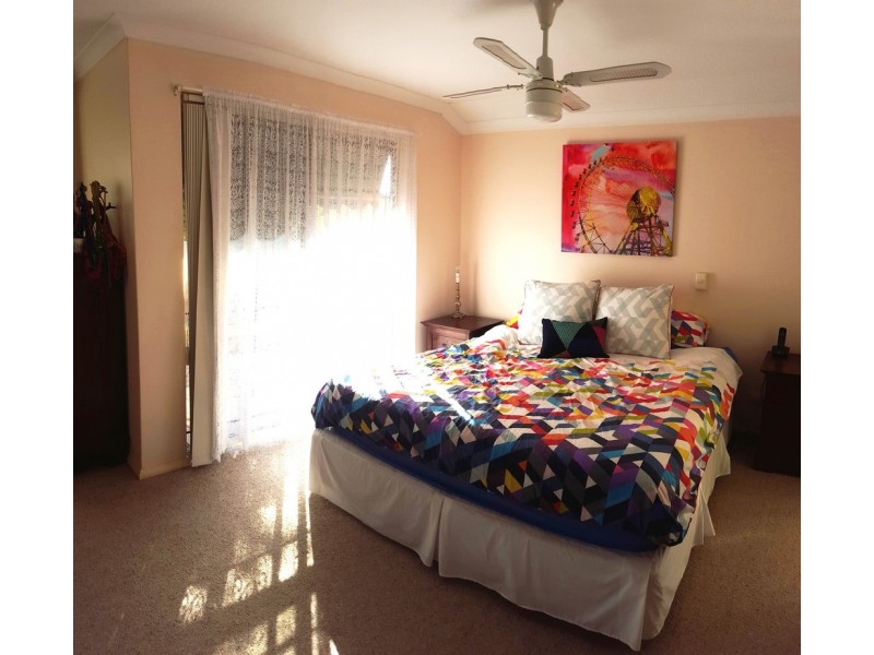 5 Dolphin Court, Busselton WA 6280