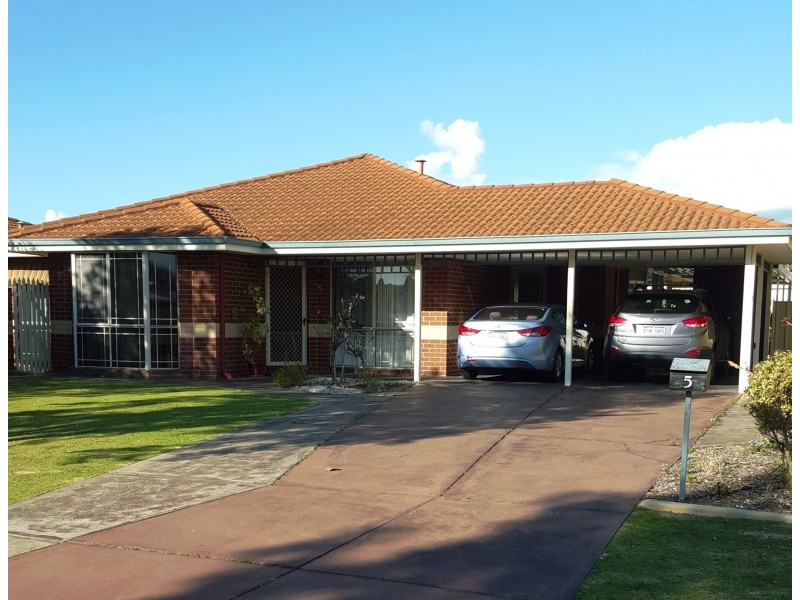 5 Dolphin Court, Busselton WA 6280