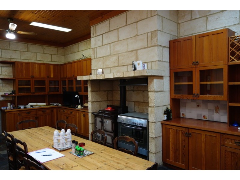 40 Breeze Road, Forrest Beach WA 6271