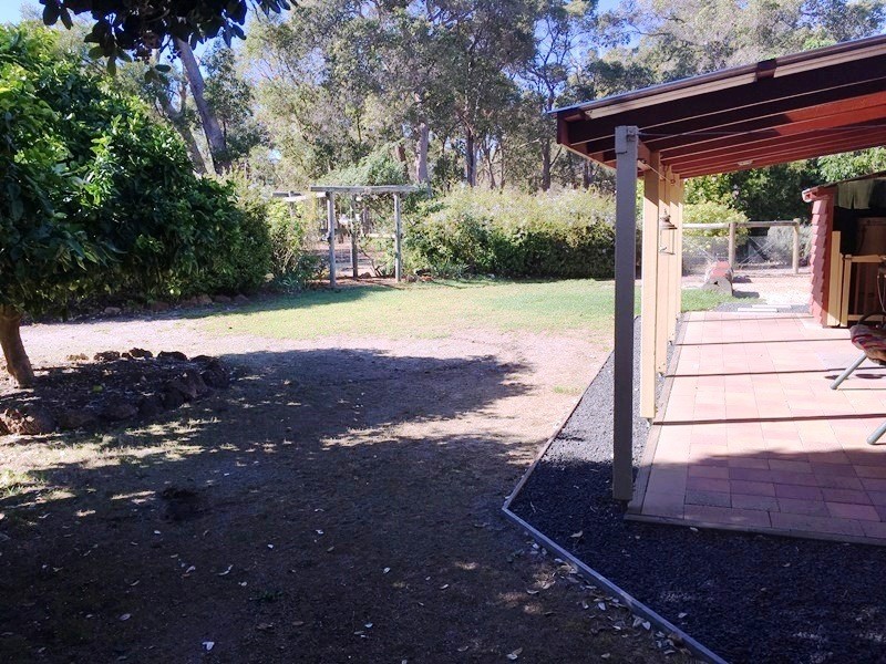 123 Silverwood Road, Metricup WA 6280