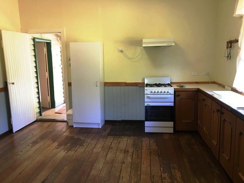 123 Silverwood Road, Metricup WA 6280