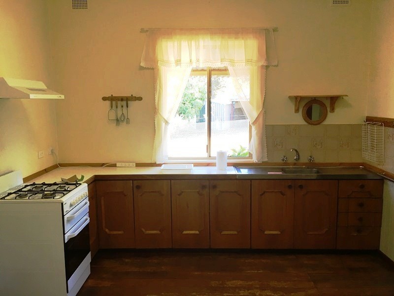 123 Silverwood Road, Metricup WA 6280