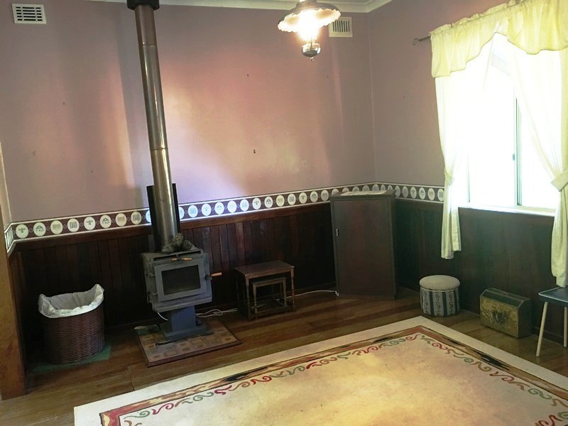 123 Silverwood Road, Metricup WA 6280