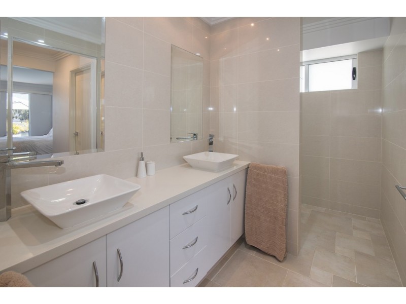 13 Waterline View, Geographe WA 6280