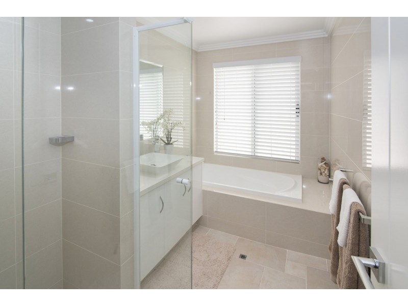 13 Waterline View, Geographe WA 6280