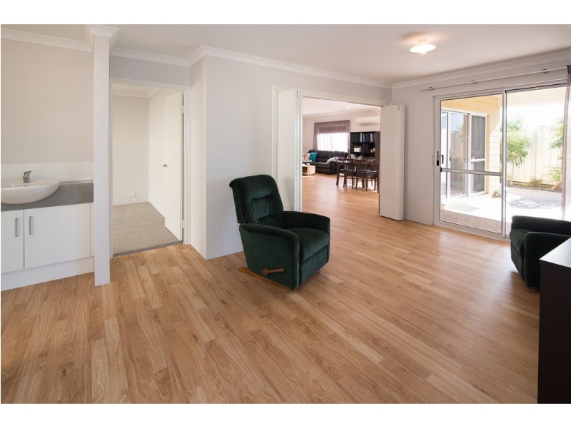 8 Stoker Street, West Busselton WA 6280