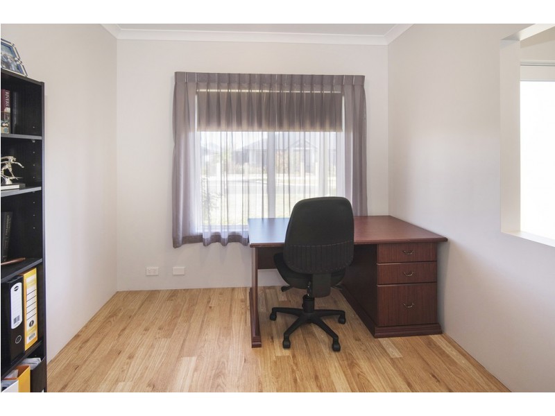 8 Stoker Street, West Busselton WA 6280