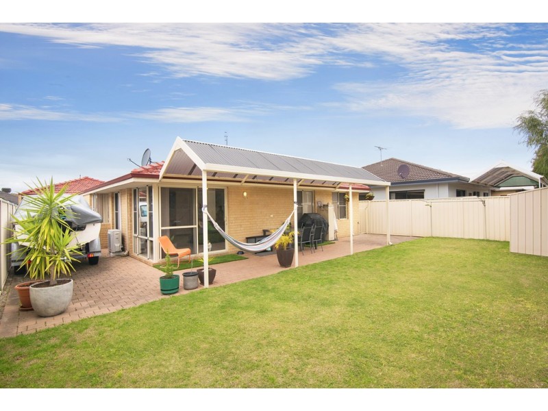 18 Seahorse Crescent, Geographe WA 6280