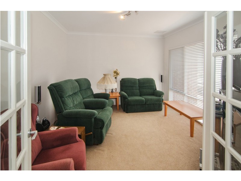 13 Cezanne Way, Yalyalup WA 6280